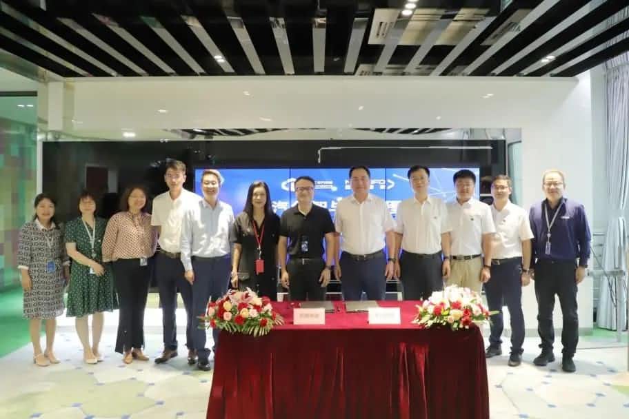 og视讯app(中国)与中汽创智签订战略合作框架协议 集中优势有助于汽车智能化开展